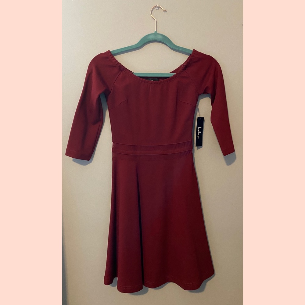Lulu’s Off-the Shoulder/Quarter Sleeve Dress ❤️🍷